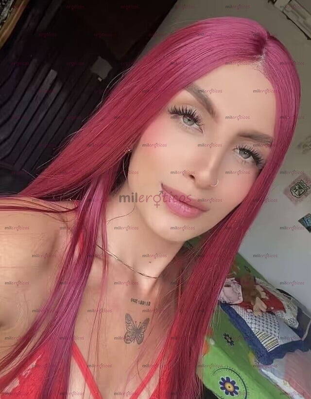 FOTOS DE FLAQUITA FEMENINA, CON UN ROSTRO MUY BELLO CON ATENCIÓN EN LAS TARDES O NOCHES