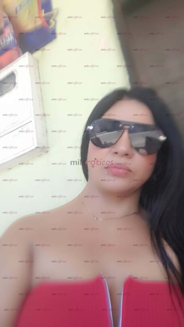 FOTOS DE SOY UNA MORENA BAJA PELO NEGRO ATRACTIVA Y CARIÑOSA