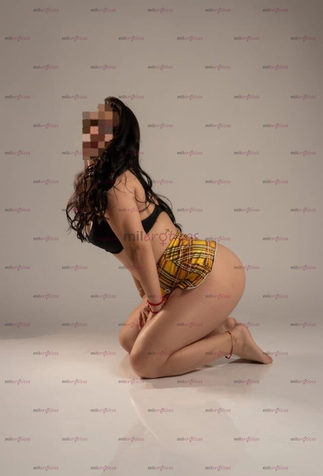 FOTOS DE NENA CARIÑOSA, TRAVIESA, ME ENCANTA CHUPAR TU PALETA AMOR, VAMOS A CONOCERNOS.