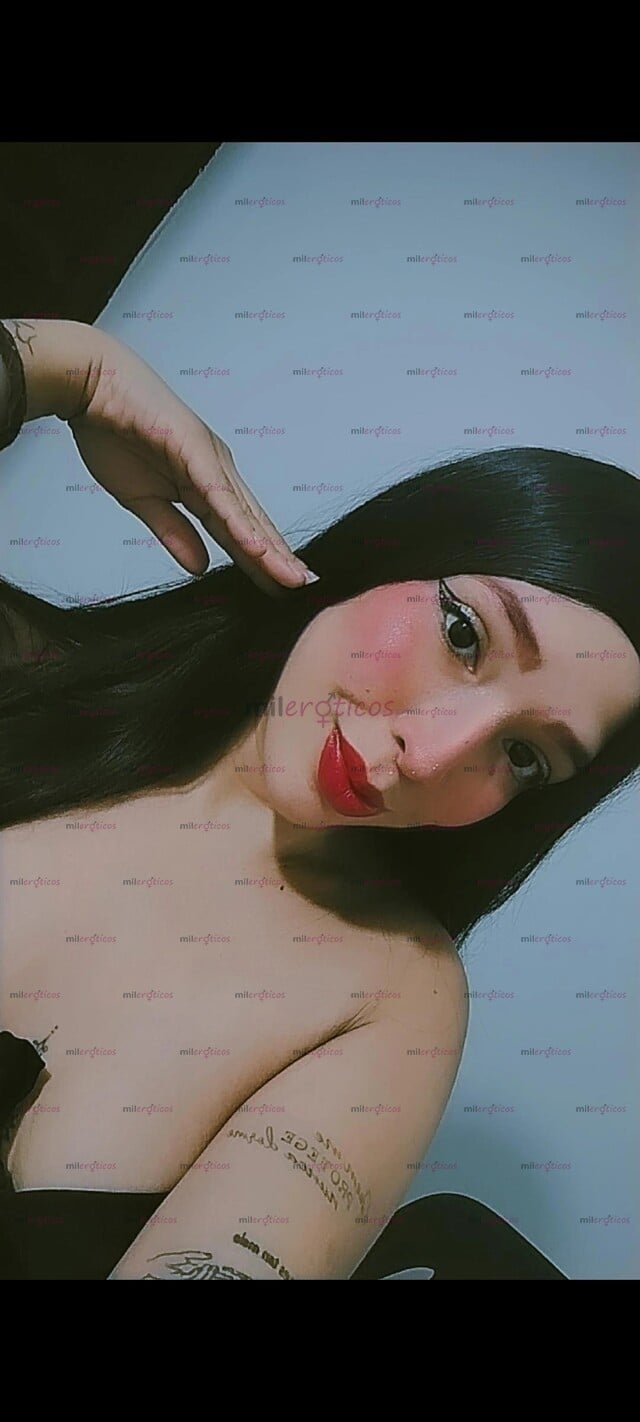 FOTOS DE BIENVENIDOS AMORES, SOY SARA. UNA CHICA MUY CALIENTE...