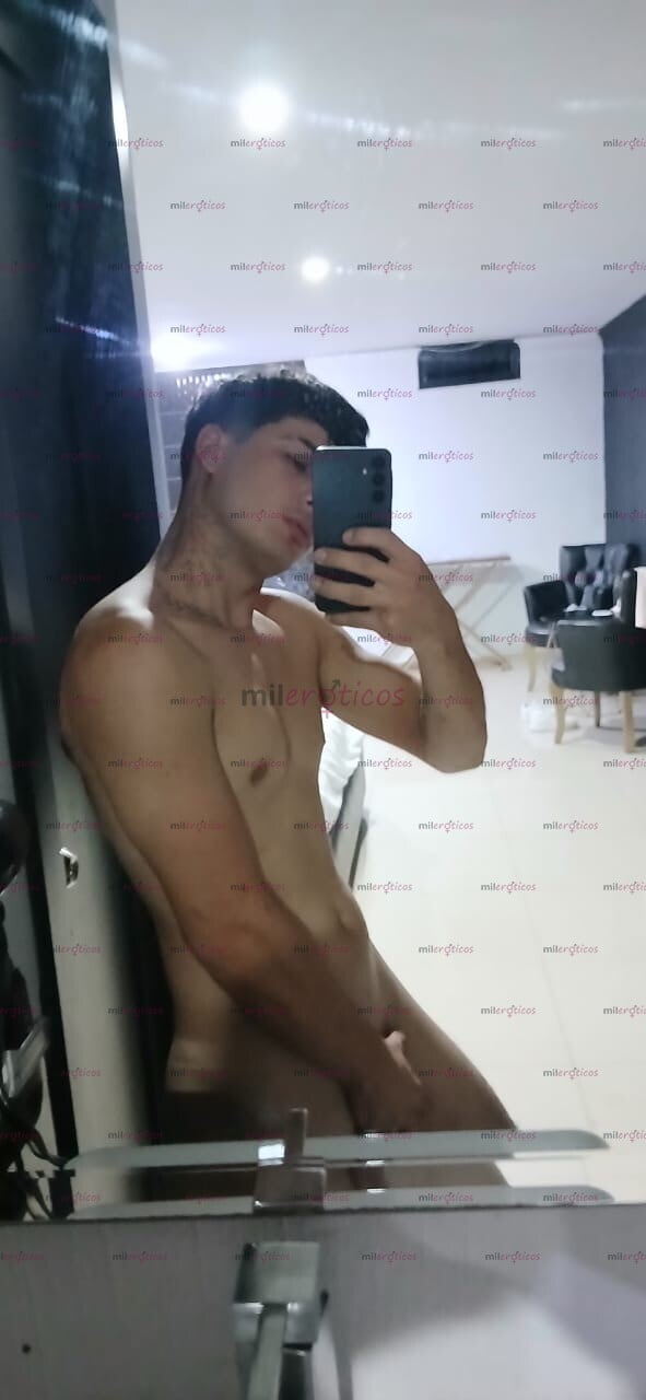 FOTOS DE CHACAL ACTIVÓ EL MÁS NUEVO DE AQUÍ, LISTO PARA CUMPLIR TODAS TUS FANTASÍAS