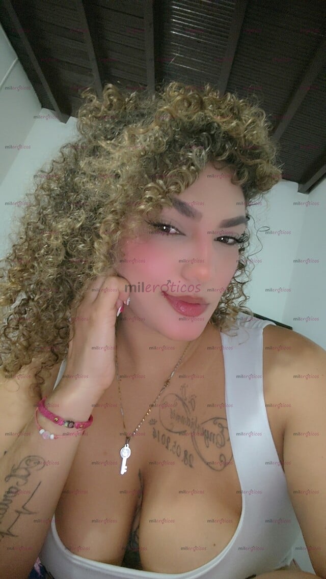 FOTOS DE POR PRIMERA VEZ LA DIOSA DEL ANAL VEN Y DELÉITATE