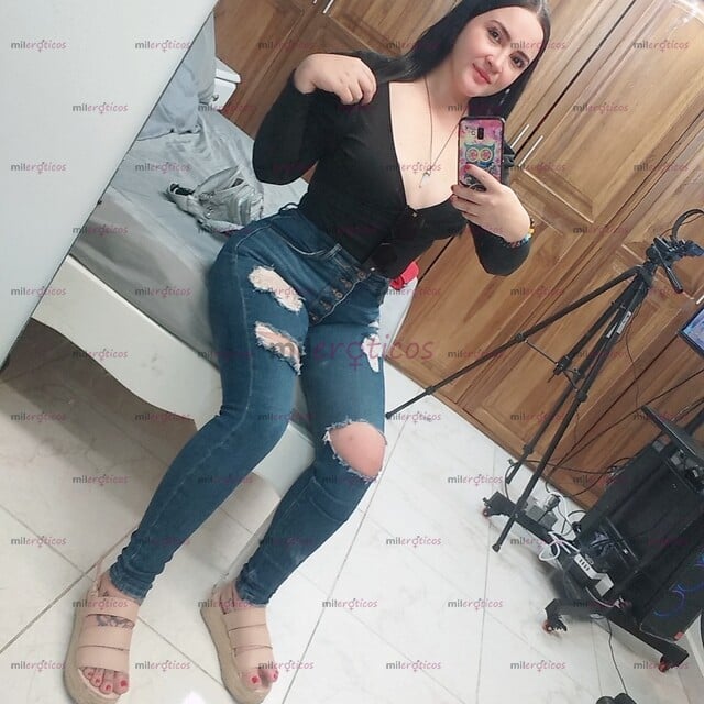 FOTOS DE HERMOSA DAMA EDUCADA SIN AFANES VEN Y DISFRUTEMOS A SOLAS