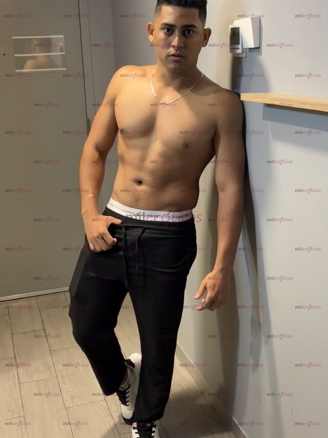 FOTOS DE EN MÉRIDASOLO POR HOY JOVEN HOT Y MUY ARRECHO VEN Y TEN LA MEJOR COGIDA CONMIGO