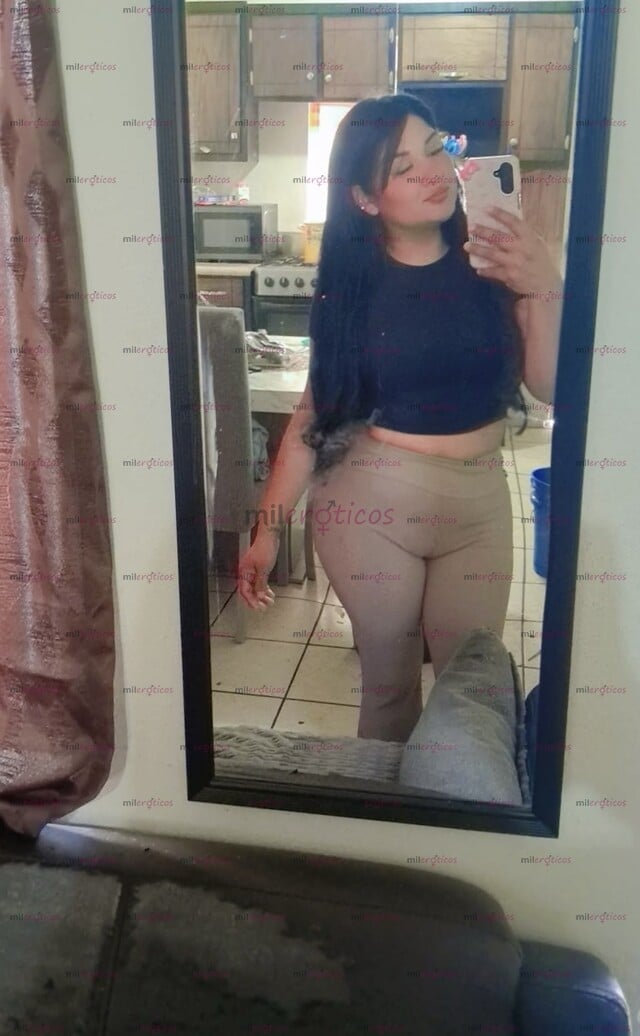 FOTOS DE SOY ZULMA TENGO 28 AÑOS PELO LARGO NEGRO MUI SIMPÁTICA