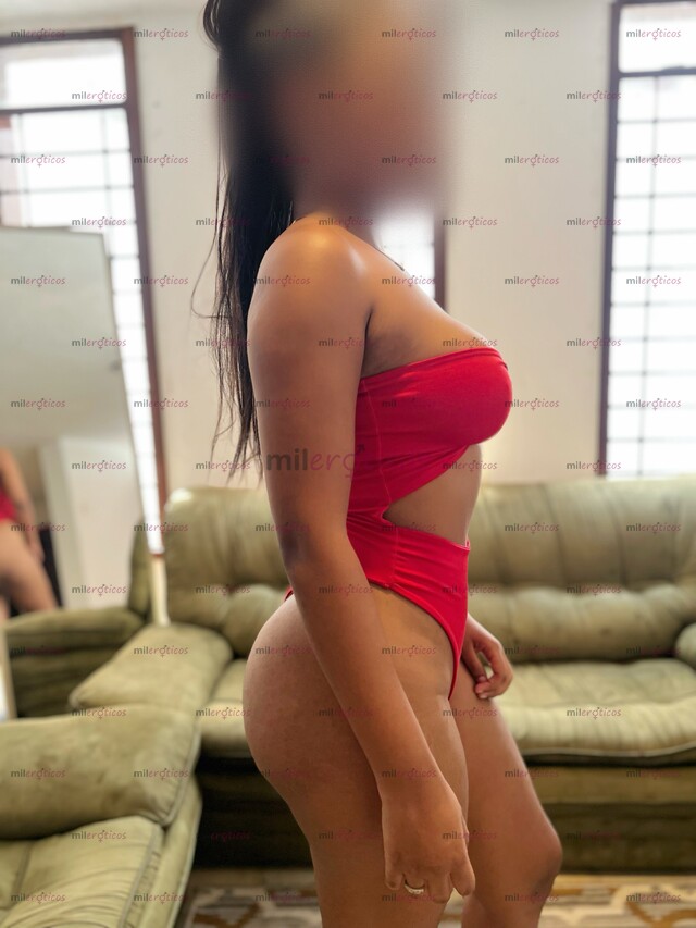 FOTOS DE SÁBADO Y NUESTROS LINDOS CULOS HÚMEDOS LO SABEN, VEN PARA COMERTE DELICIOSO PAPI