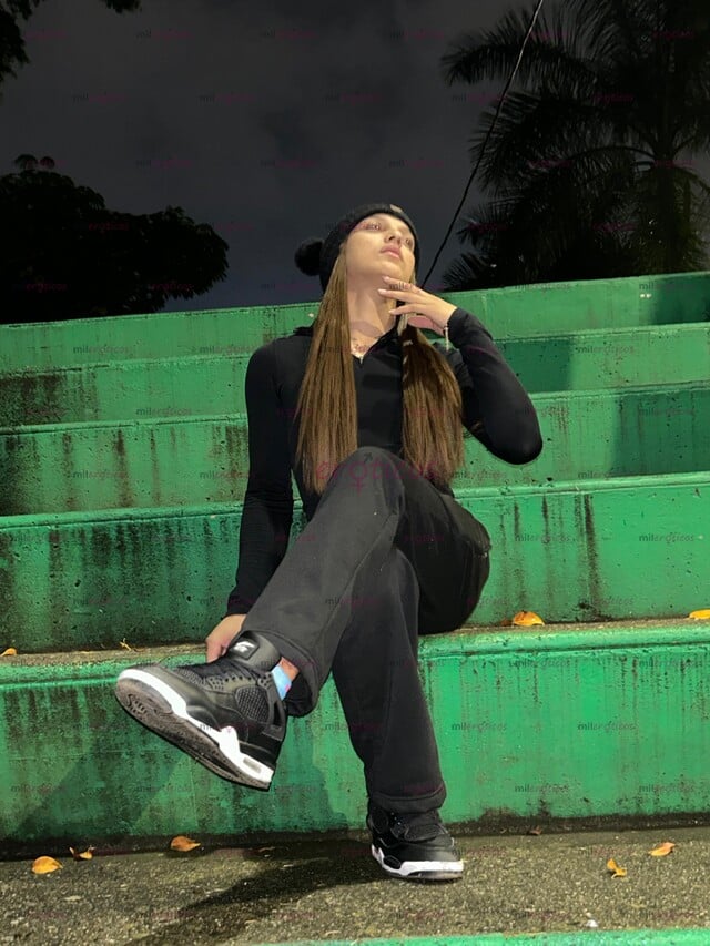 FOTOS DE LINA Y HERMOSA CHICA TRAN FEMENINA,NUEVA TONCES