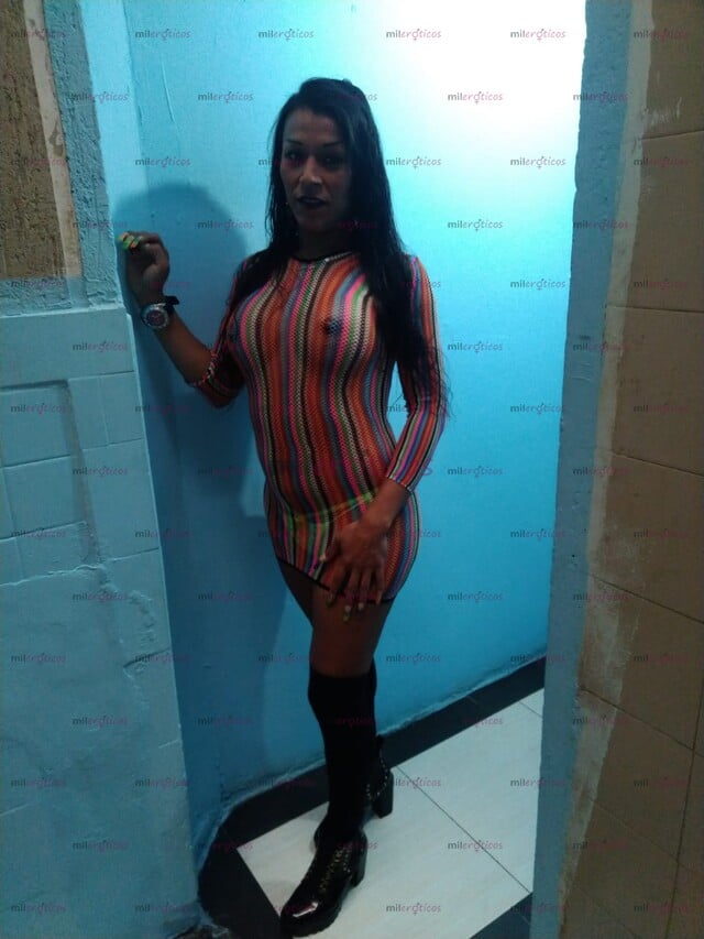 FOTOS DE DOMINANTE ACTIVA LECHERA JUGUETONA A TODAS TUS FANTASÍAS...
