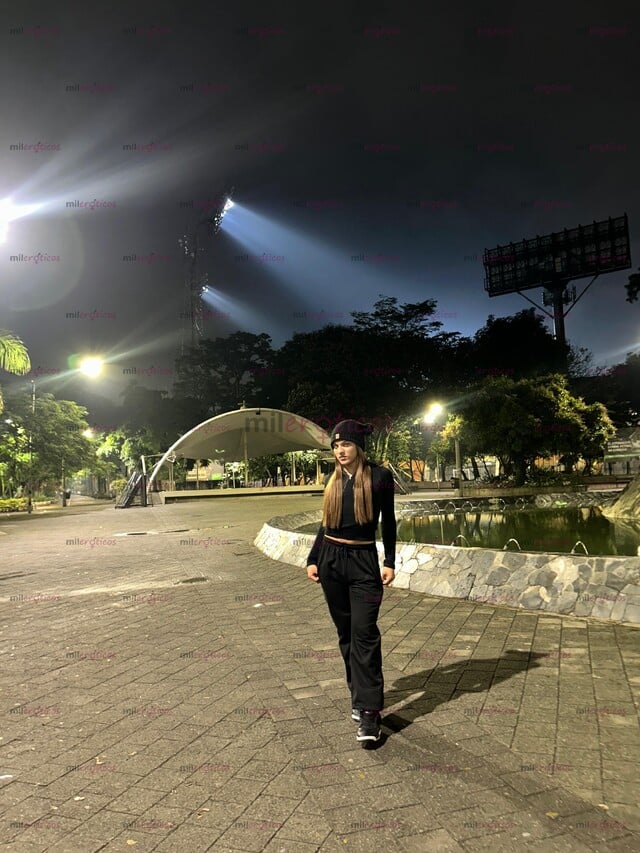 FOTOS DE LINA Y HERMOSA CHICA TRAN FEMENINA,NUEVA TONCES