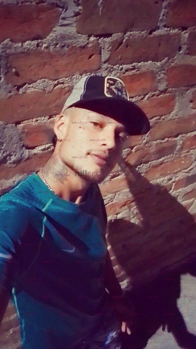 FOTOS DE HOLAS JUAN STIWAR DÉ ESTOY PARÁ COMPLACERLOS SOY DÉ MENTE ABIERTA MUY CALIENTE M