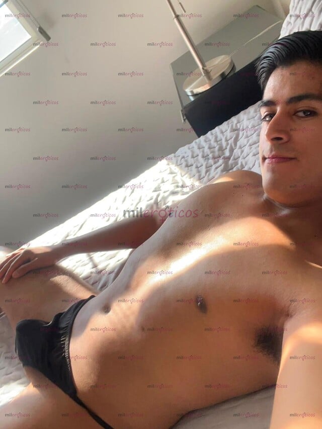 FOTOS DE PASIVO NALGÓN Y DE GARGANTA PROFUNDA, LISTO PARA CUMPLIR TUS FANTASÍAS