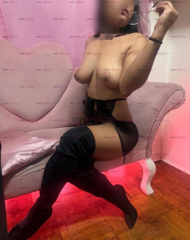 FOTOS DE LA COLOMBIANA MÁS TETONA, PIERNONA Y CULONA, SOY TODO UN SUEÑO !