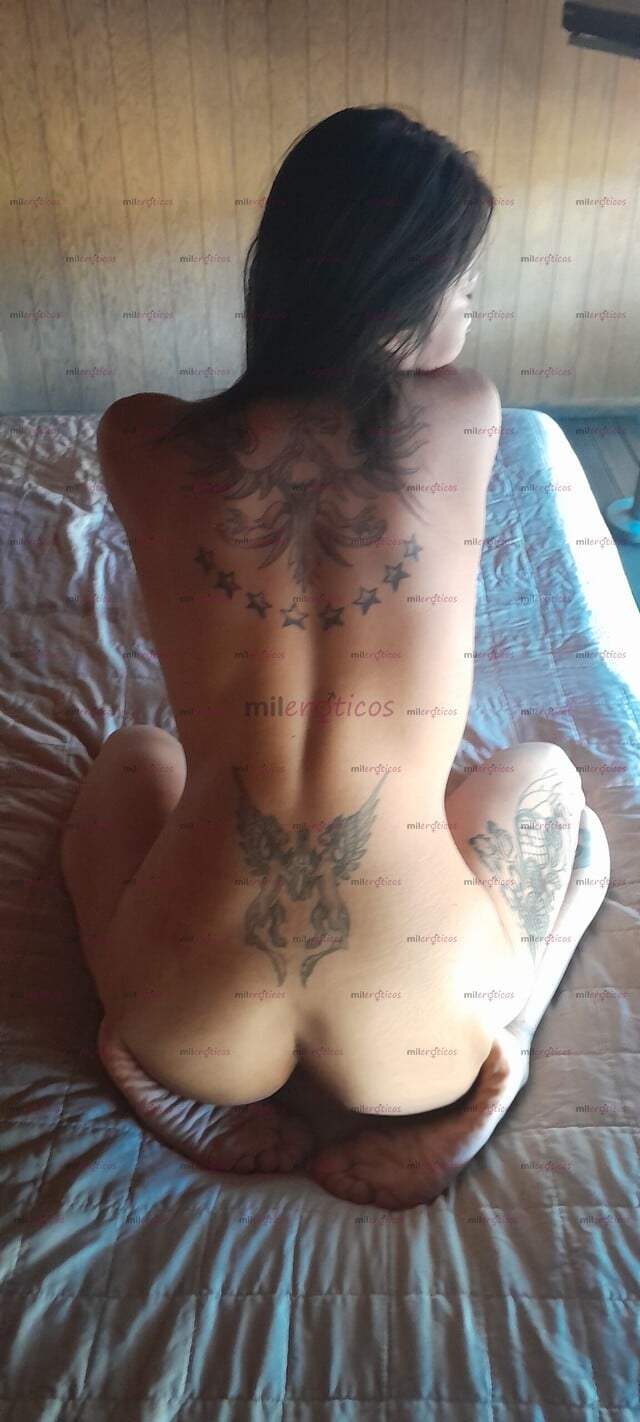 FOTOS DE NINFÓMANA CHICA FITNESS FANÁTICA DEL FEMDOM, FETICHISTA Y SÚPER CACHONDA