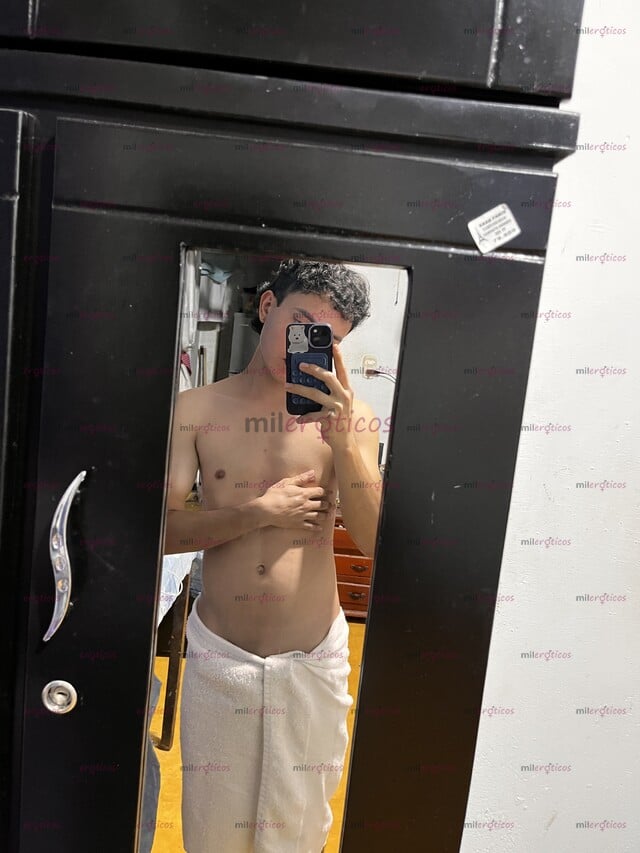 FOTOS DE JOVEN VERSÁTIL, DISCRETO Y LISTO PARA BRINDARTE UNA EXPERIENCIA INOLVIDABLE
