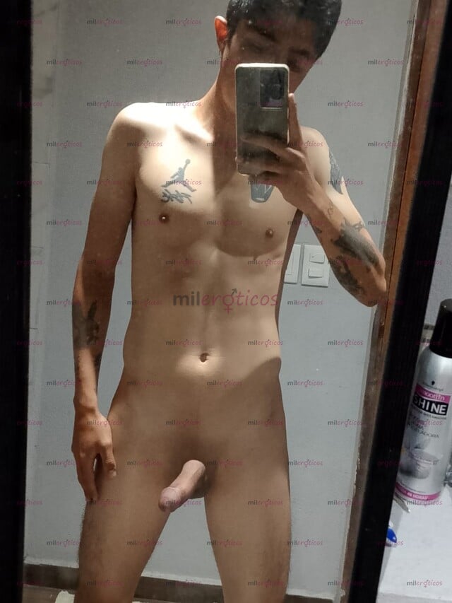 FOTOS DE JOVEN DE 26 CON VERGA GRANDE (17 CM), GRUESA, CABEZONA DA SEXO GRATIS A MUJERES.