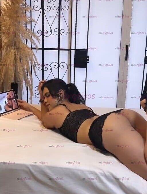 FOTOS DE PUTITA CALIENTE VERSATIL PARA JUGAR DIVERTIRNOS Y SACAR ESA LECHE