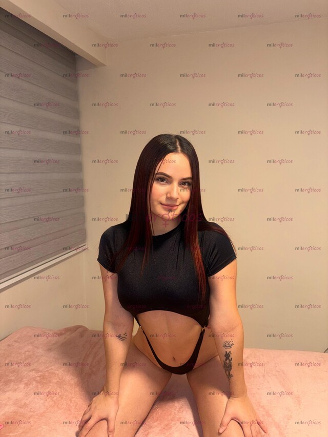FOTOS DE HOLA, SOY DULCE! DEJA QUE MIS MANOS RECORRAN TODO TU CUERPO