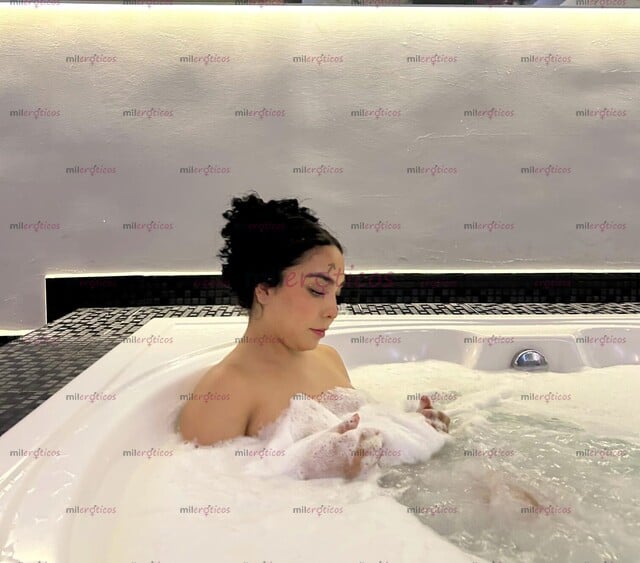 FOTOS DE PRINCESITA CHINITA VEN ESTRENAME Y APRETADITA Y MUY COQUETA