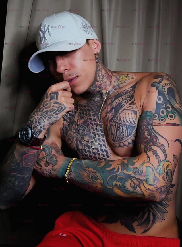 FOTOS DE MYKE UN COLOMBIANO TATUADO POR POCOS DIAS