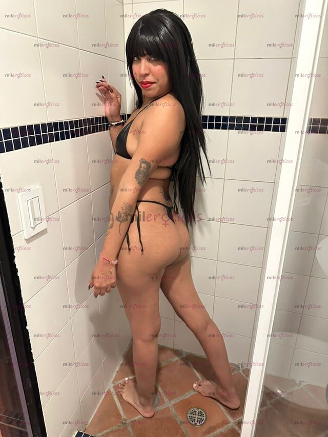 FOTOS DE HOLA MI AMOR SOY UNA CHICA MUY CALIENTE ME ENCANTA EL SEXO DURO JUGAR LECHITA