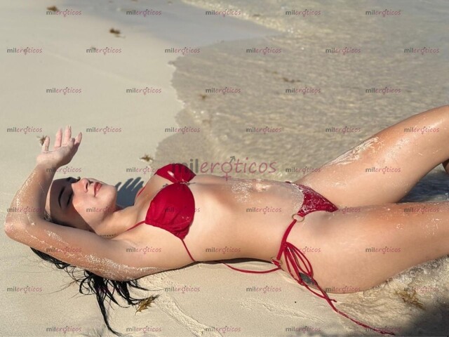 FOTOS DE PIEL, BLANCA, SUAVE, OJITOS MENTIROSOS Y PUTITA PARA QUE GOCES