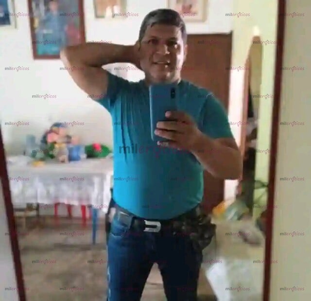 FOTOS DE MACHO MADURO ,SANO Y DISCRETO EXPERTO EN SATISFACER TUS DESEOS