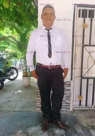 FOTOS DE MACHO MADURO ,SANO Y DISCRETO EXPERTO EN SATISFACER TUS DESEOS