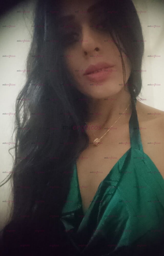 FOTOS DE LA MAESTRA DEL OREL PROFUNDO SUAVE Y CALIENTITO