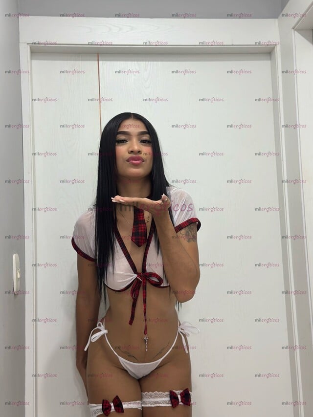 FOTOS DE BLANQUITA SEXY TATUADA NALGONA DE BUEN CUERPO ATLETA BB