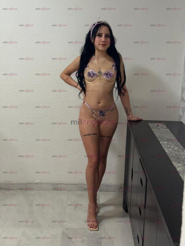 FOTOS DE BLANCA LECHES LLEGO MI AMOR, JOVEN DE 18 AÑOS, SIN HIJOS Y NINFOMANA AMOR