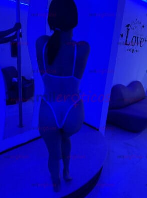 FOTOS DE HOLA PAPI CHICA CON LUGAR ME ENCANTA COMPLACER A LOS CLIENTES MANDAME MSJ