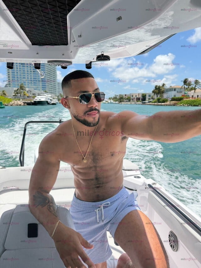 FOTOS DE COLOMBIANO MACHO, DISCRETO Y EXCLUSIVO 25 CM
