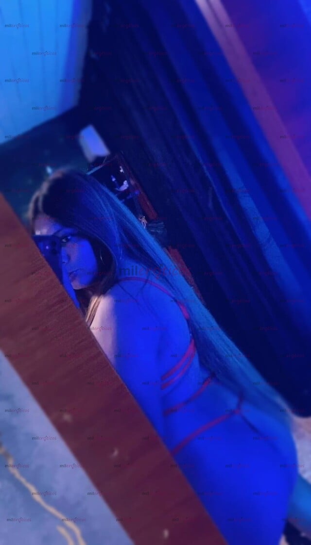 FOTOS DE KARLA,ALTA,LINDA ATRACTIVA Y DE MENTE ABIERTA