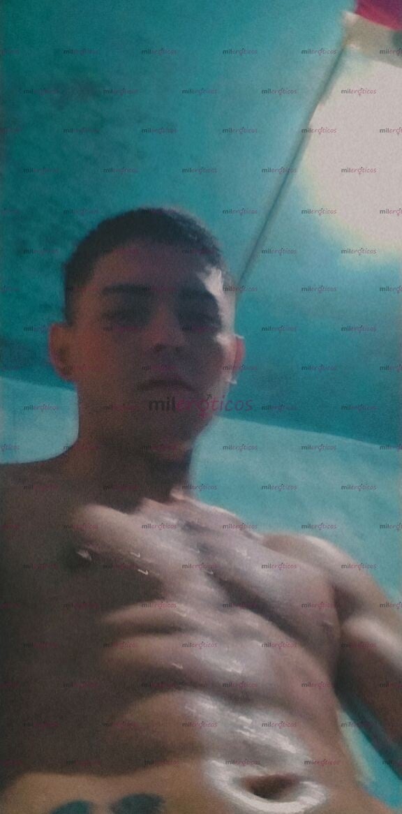 FOTOS DE JOVEN 25 AÑOS CON BUENA VERGA BUSCA MUJERES PARA PLACER MUTUO