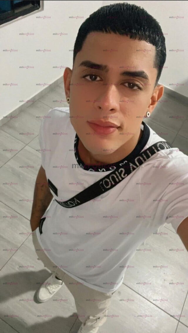 FOTOS DE VENEZOLANO CARAQUEÑO HETERO ACTIVO 24 7