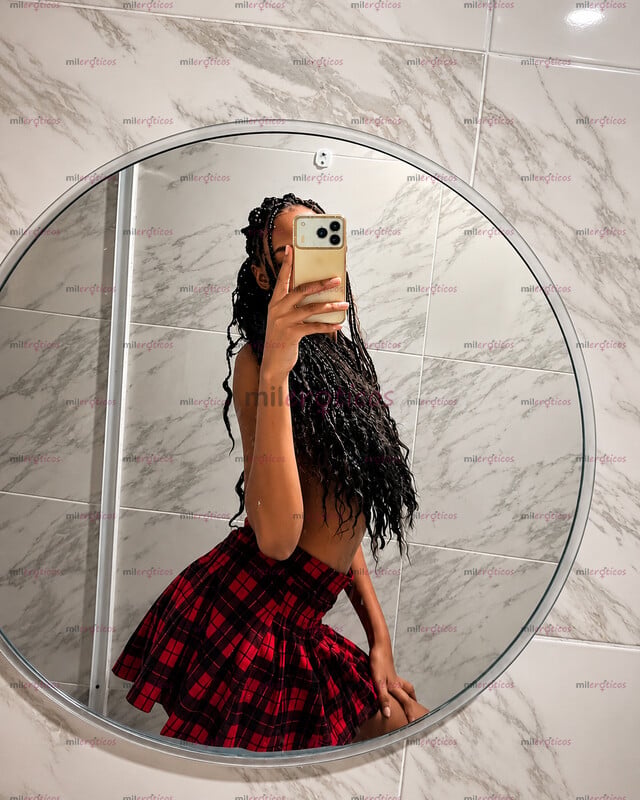 FOTOS DE MORENA EXCLUSIVA TRATO DE NOVIOS FOTOS REALES