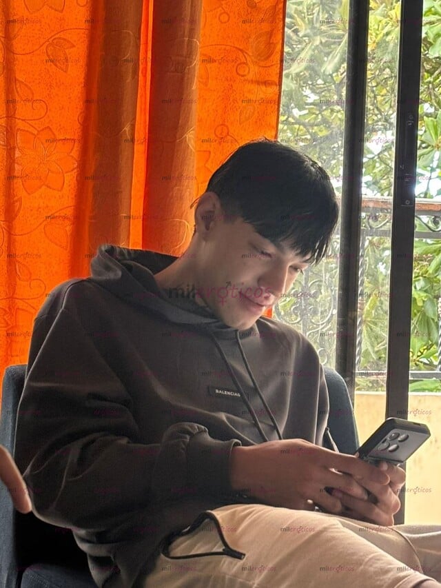 FOTOS DE POLLO SERIO RESERVADO FLACO ALTO VERGON PINTA LECHERO, QUE SE HACE PS