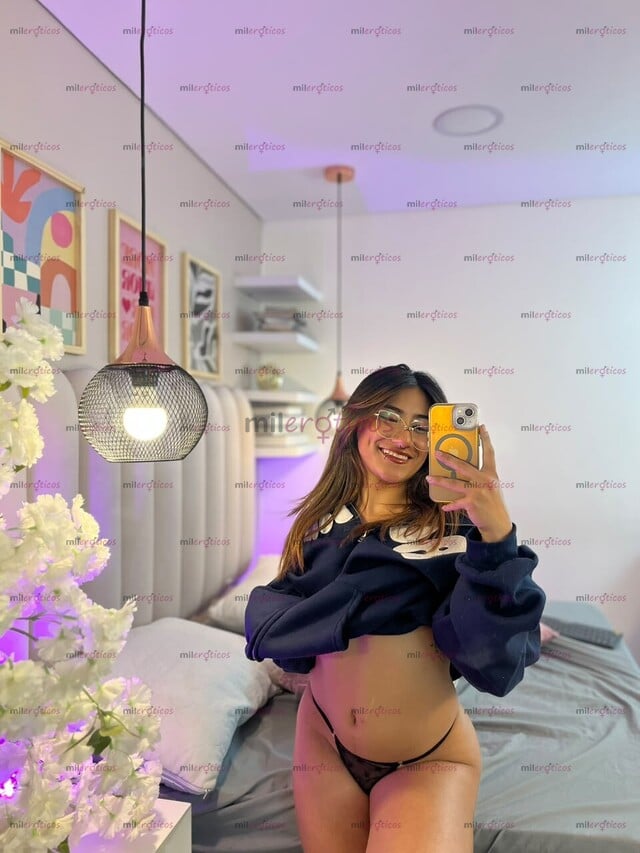 FOTOS DE SOY UNA JOVENCITA MUY COMPLACIENTE Y TRAVIESA , EXPERTA EN HACERTE VENIR