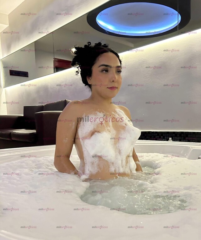 FOTOS DE SI DOY BESOS TENGO 18 Y YO SI TE CUMPLO VEN HASMELO SIN PARAR YO NO ME CANSO