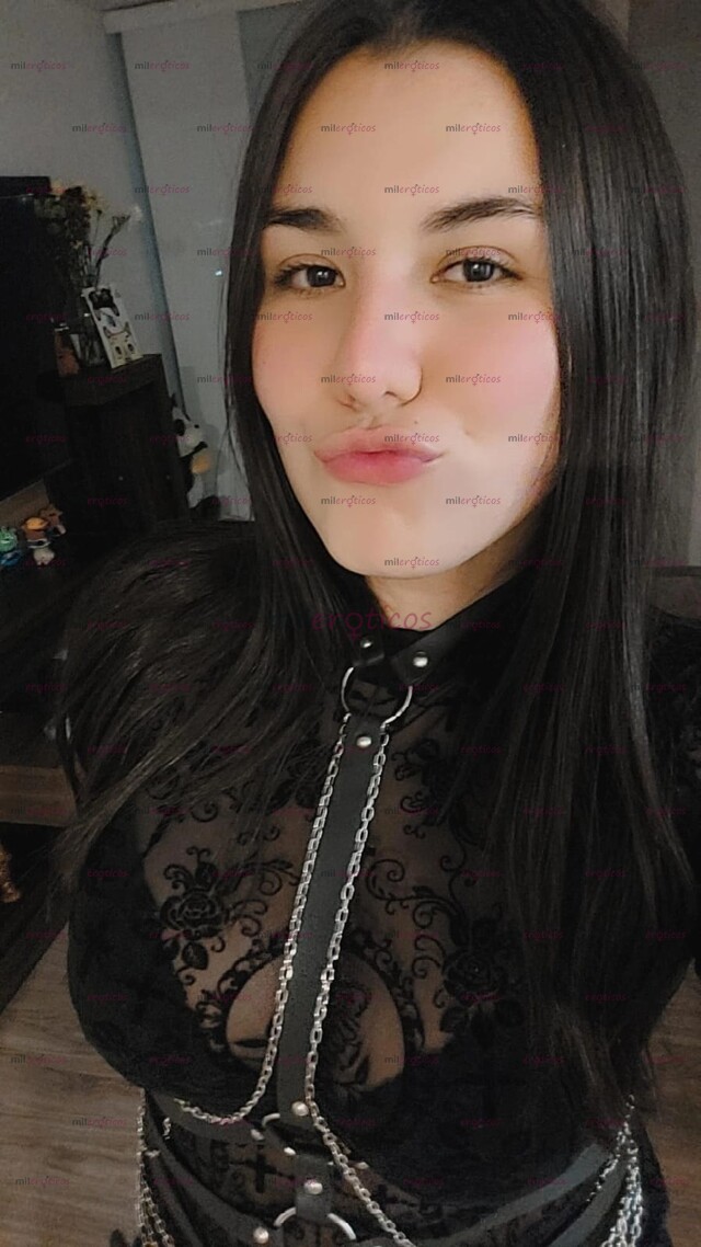 FOTOS DE NO TODAS LAS TENTACIONES SE PUEDEN IGNORAR