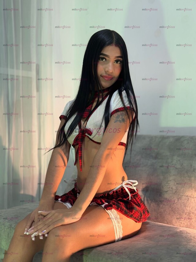 FOTOS DE EXÓTICA LINDA HERMOSA DELGADA PIERNONA DISPONIBLE