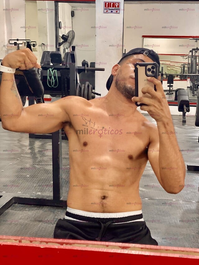 FOTOS DE HOLA SOY UN CHICO CALIENTE VEN VAMOS A PASARLA RICO
