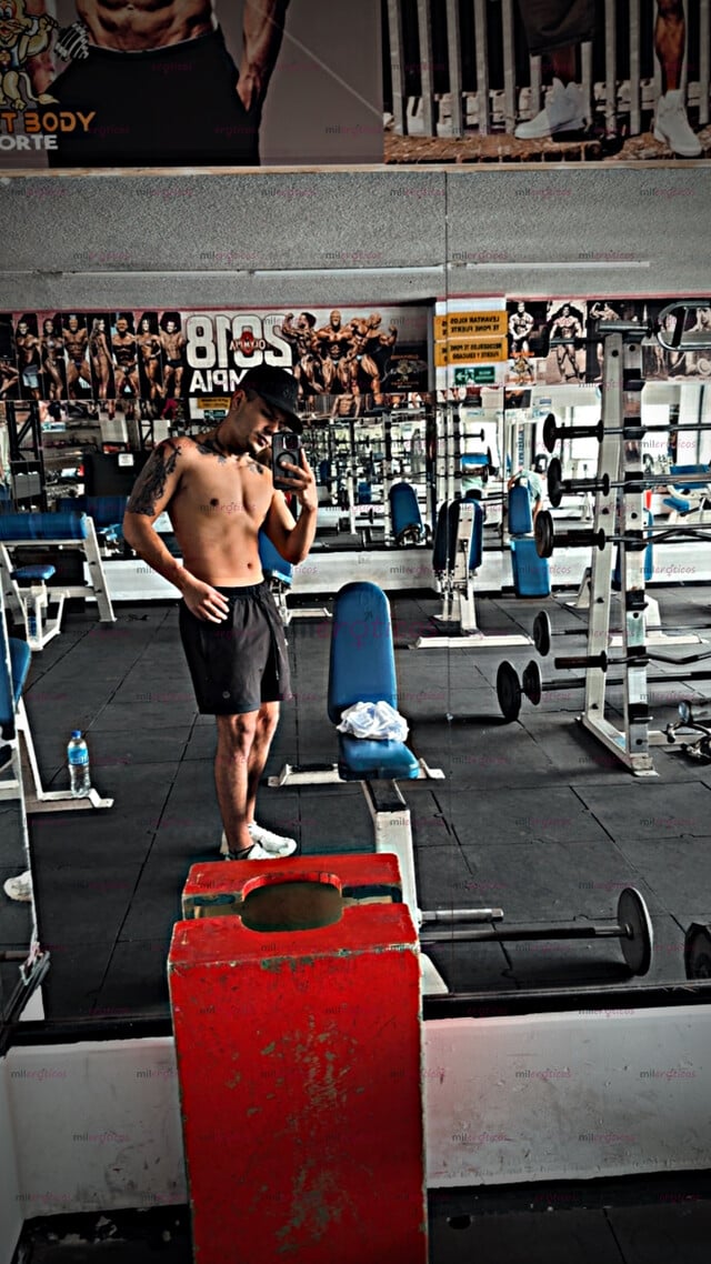 FOTOS DE CRISTIAN SCORT PASIVO DE PASO NALGÓN DELUXE BUEN SEXO