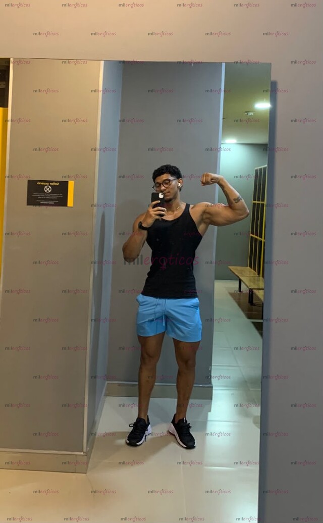 FOTOS DE GABRIEL JOVEN HETERO ATLETICO VERGON 21CM DE PLACER