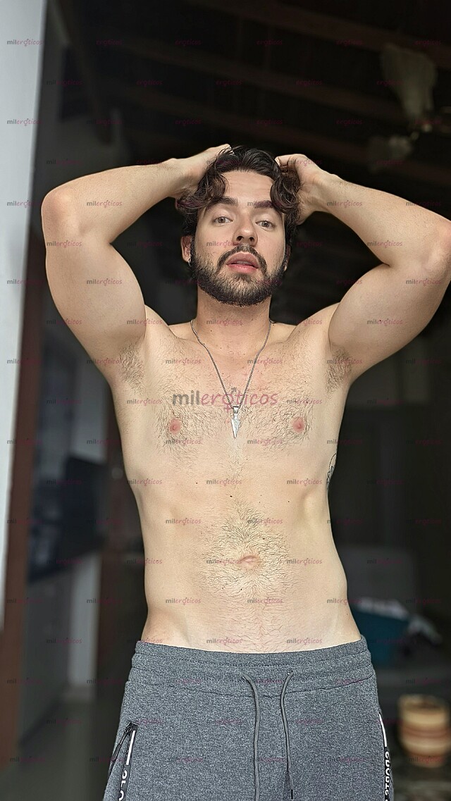 FOTOS DE ANGEL KINK: PAISA, VERSÁTIL Y FETICHISTA. ES EN