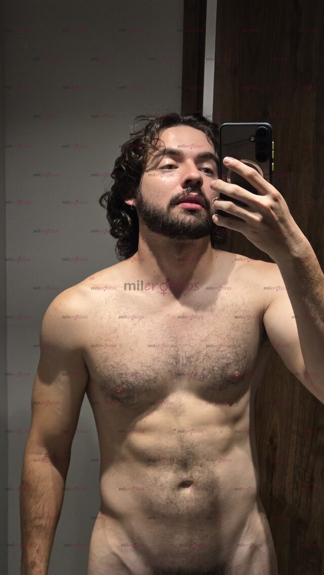 FOTOS DE ANGEL KINK: PAISA, VERSÁTIL Y FETICHISTA. ES EN