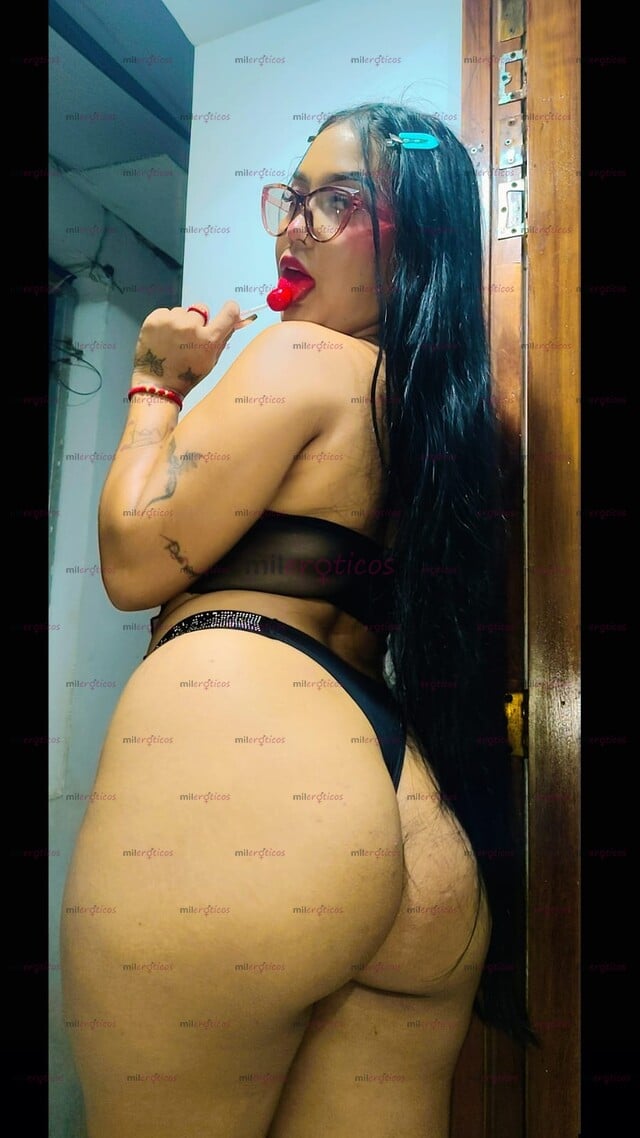 FOTOS DE ANDREA, MAMASOTA, ESTRECHITA, JOVENCITA, MUY HOT