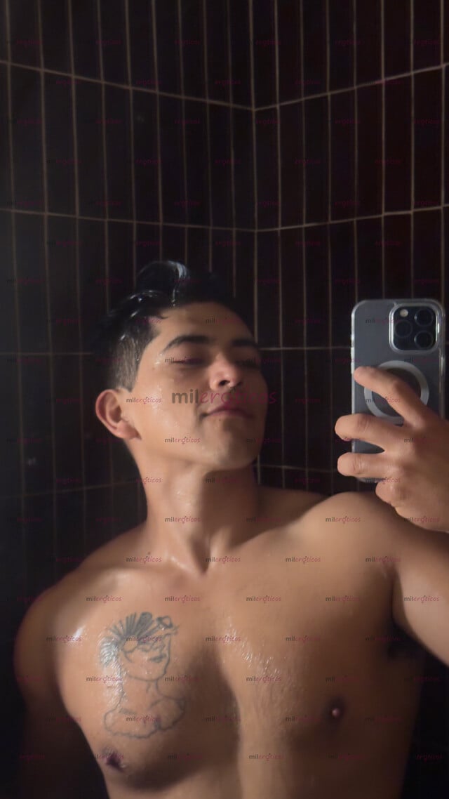 FOTOS DE MEXICANO SANO Y DEPORTISTA CON CUERPO TONIFICADO Y NATURAL EN CDMX
