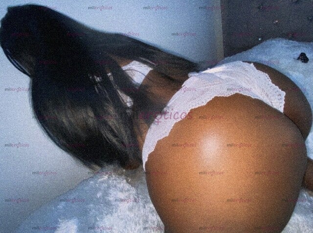 FOTOS DE NEGRA CALIENTE COMPLACIENTE CULONA TETONA ACUERPADA SOY NUEVA
