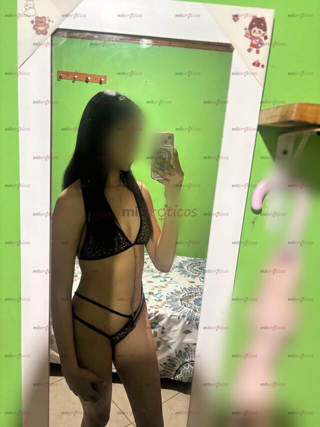 FOTOS DE MORENA 18 AÑOS NUEVA ASI BB PARADITOS PEGADITOS FRENTE AL ESPEJO ME FASCINA